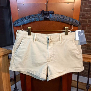 ☆☆ Brand New Abercrombie and Fitch Khaki Shorts ☆☆